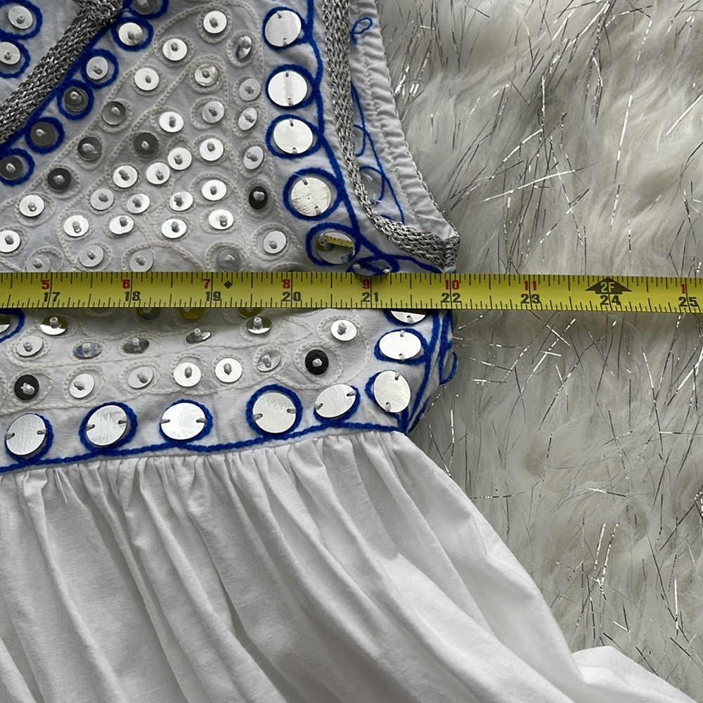 Juliet Dunn London Embroidered Embelished Poncho Shirt Dress in White/Bl… - Picture 9 of 16